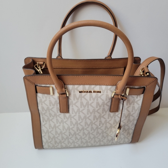 Michael Kors Dillon Satchel Vanilla & Acorn Signature - Picture 2 of 16